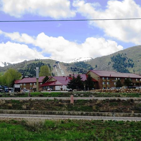 Best Western Plus Landmark Inn Парк-Сити Экстерьер фото